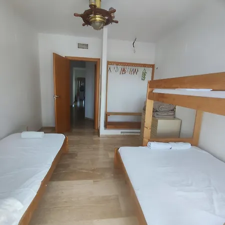 Close To The Sea, Large 170 M2 Apartmentbikes Apartament *