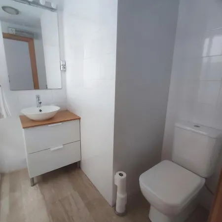 Close To The Sea Large 170 M2 Apartmentbikes